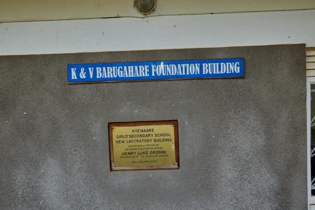 Plaque in honour of the K & V Barugahare Foundation