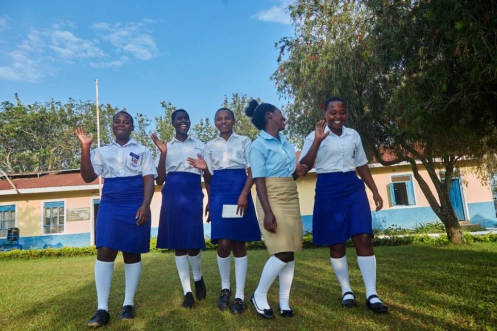 Scholarship beneficiaries of the K & V Barugahare Foundation in school uniform